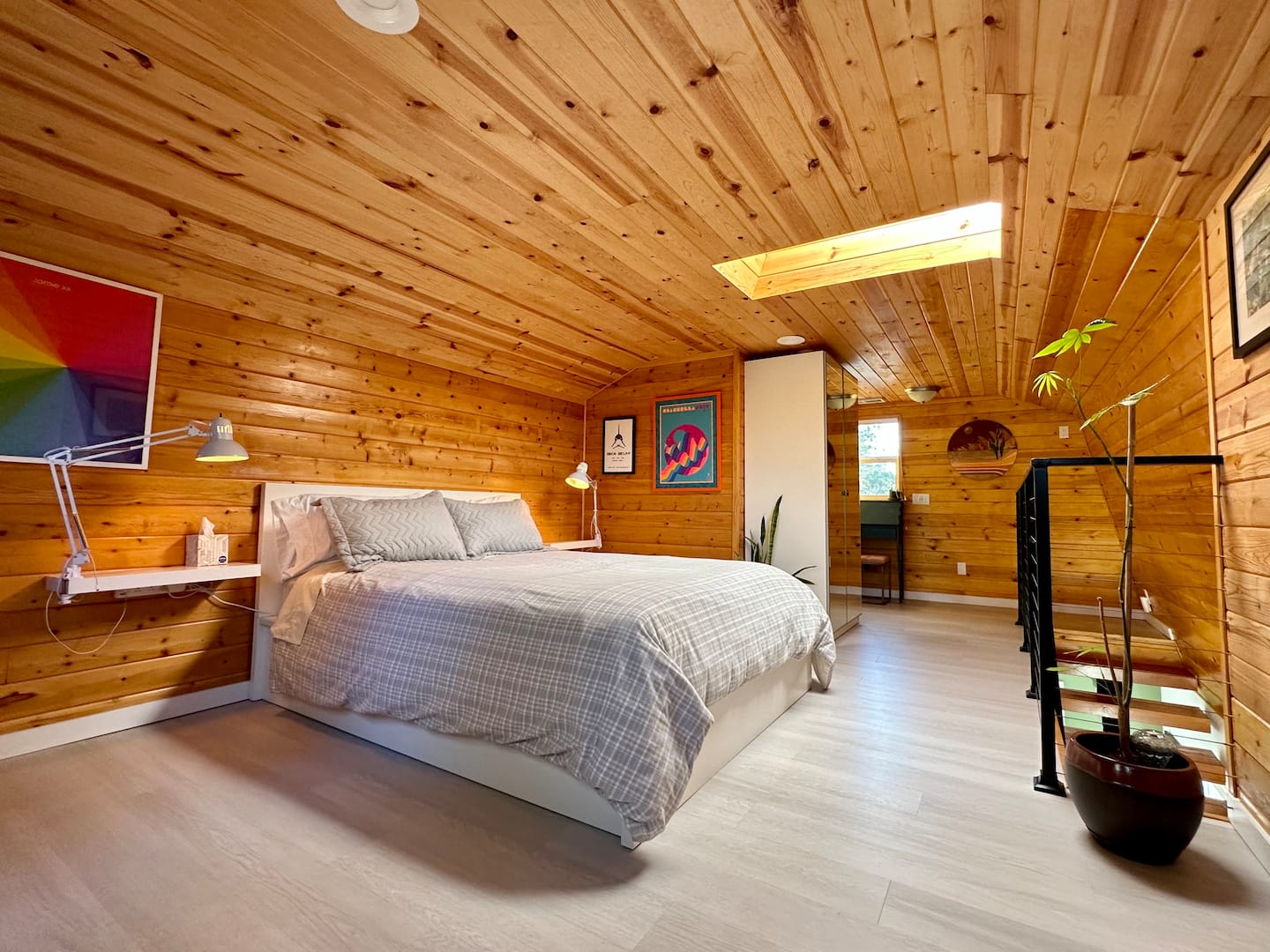 Bedroom image 3