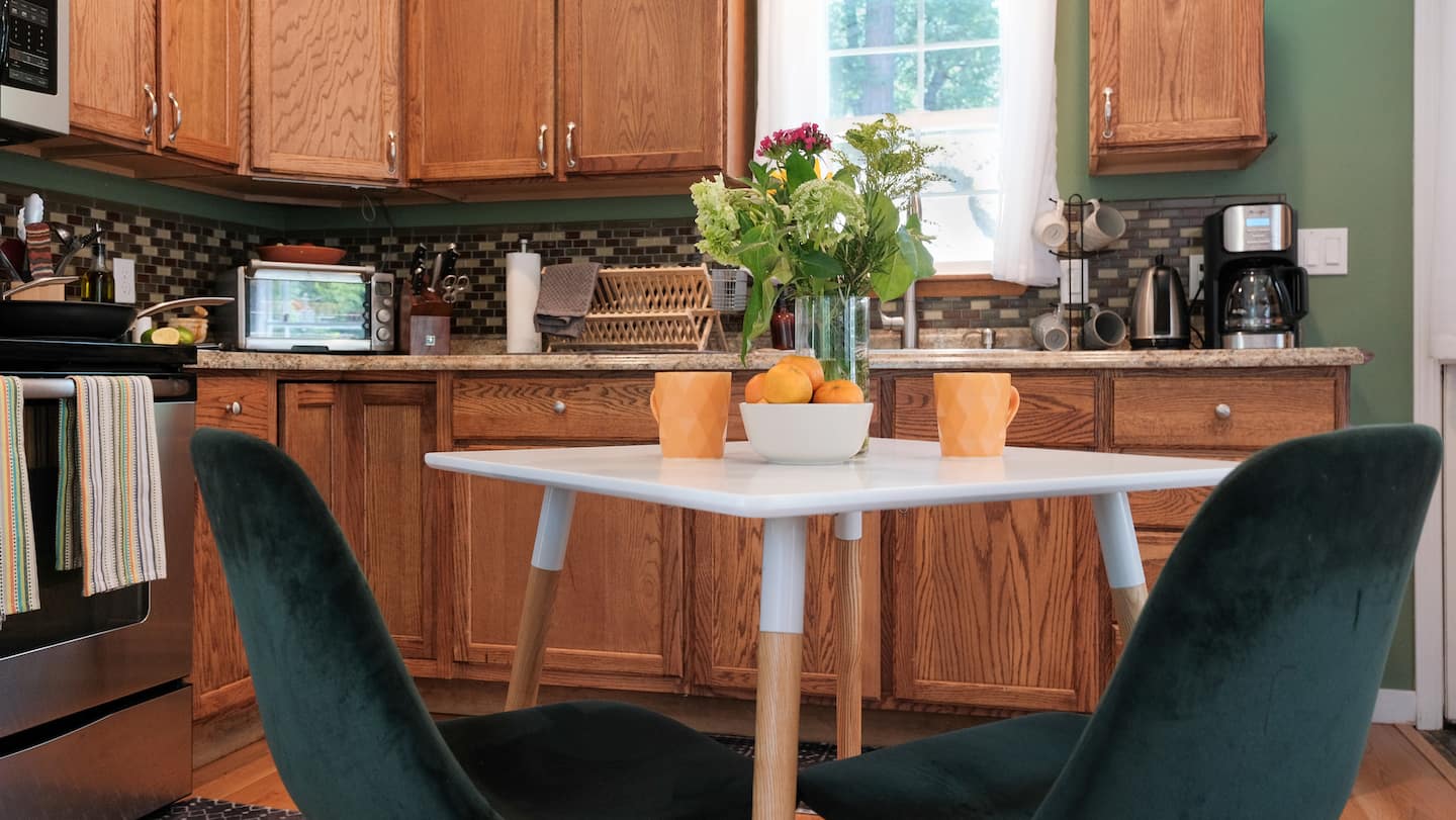 Full kitchen image 3