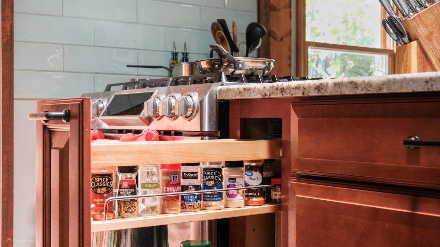 Full kitchen image 3