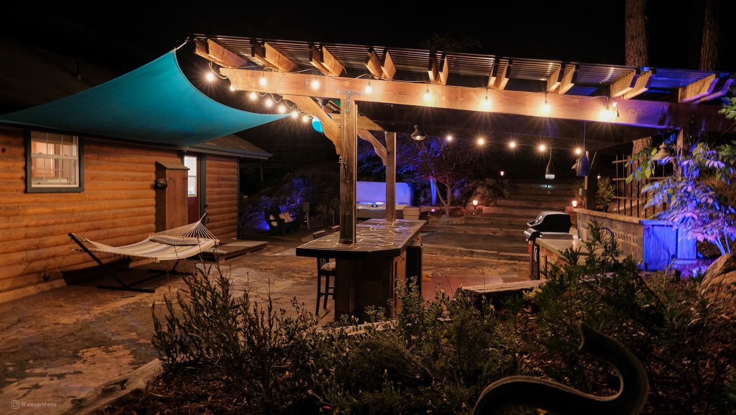 Exterior image 9